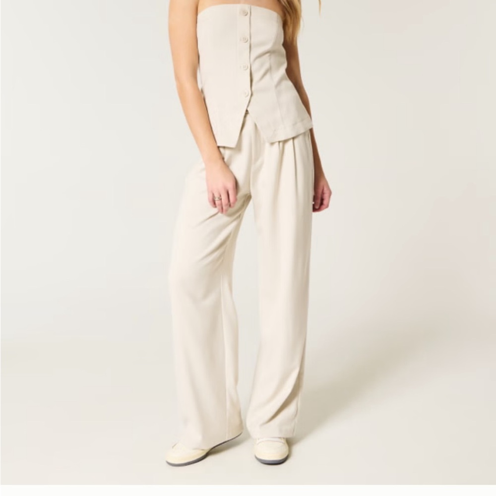 Hollister Livvy Wide Leg Trousers